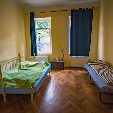 Mountain Tale Hostel Brasov