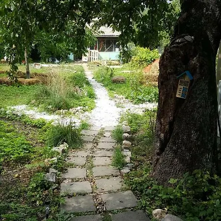 Mountain Tale Hostel *